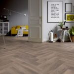 LAMINAT OAK SUITE FISKEBEN 630X126X10MM
